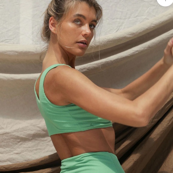 Toast Swim Ribbed Cropped Cami - Ming Rib - Picture 4 of 6